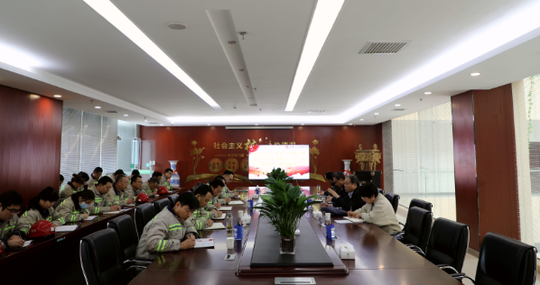 公司副總經(jīng)理時(shí)啟林一行深入富平公司組織開(kāi)展安全生產(chǎn)專(zhuān)項整治三年行動(dòng)宣貫工作