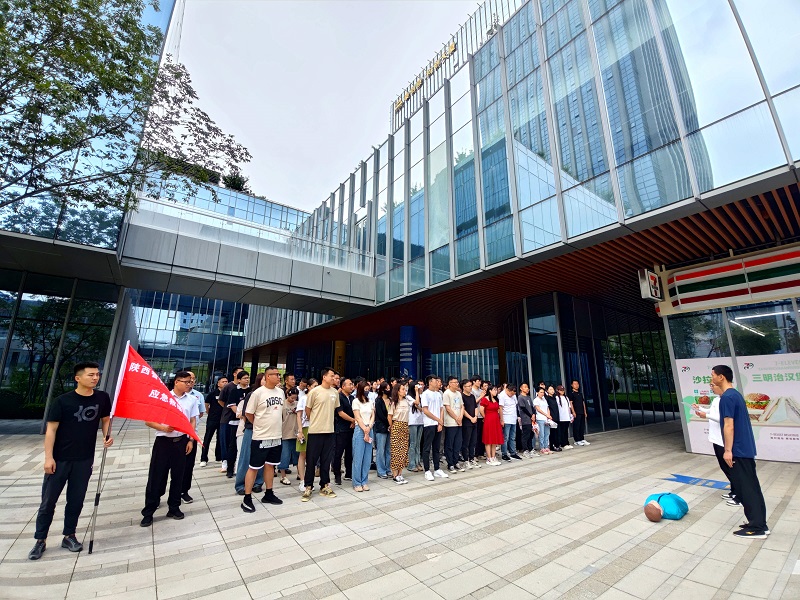 智引公司積極組織開(kāi)展安全生產(chǎn)月“無(wú)腳本”應急救援演練