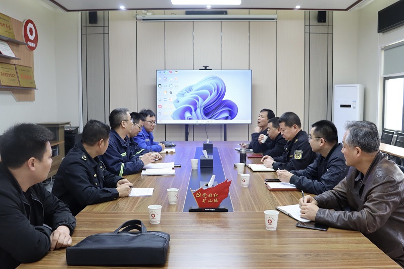 國家礦山安全監察局陜西局對富平公司礦山安全生產(chǎn)進(jìn)行督導檢查